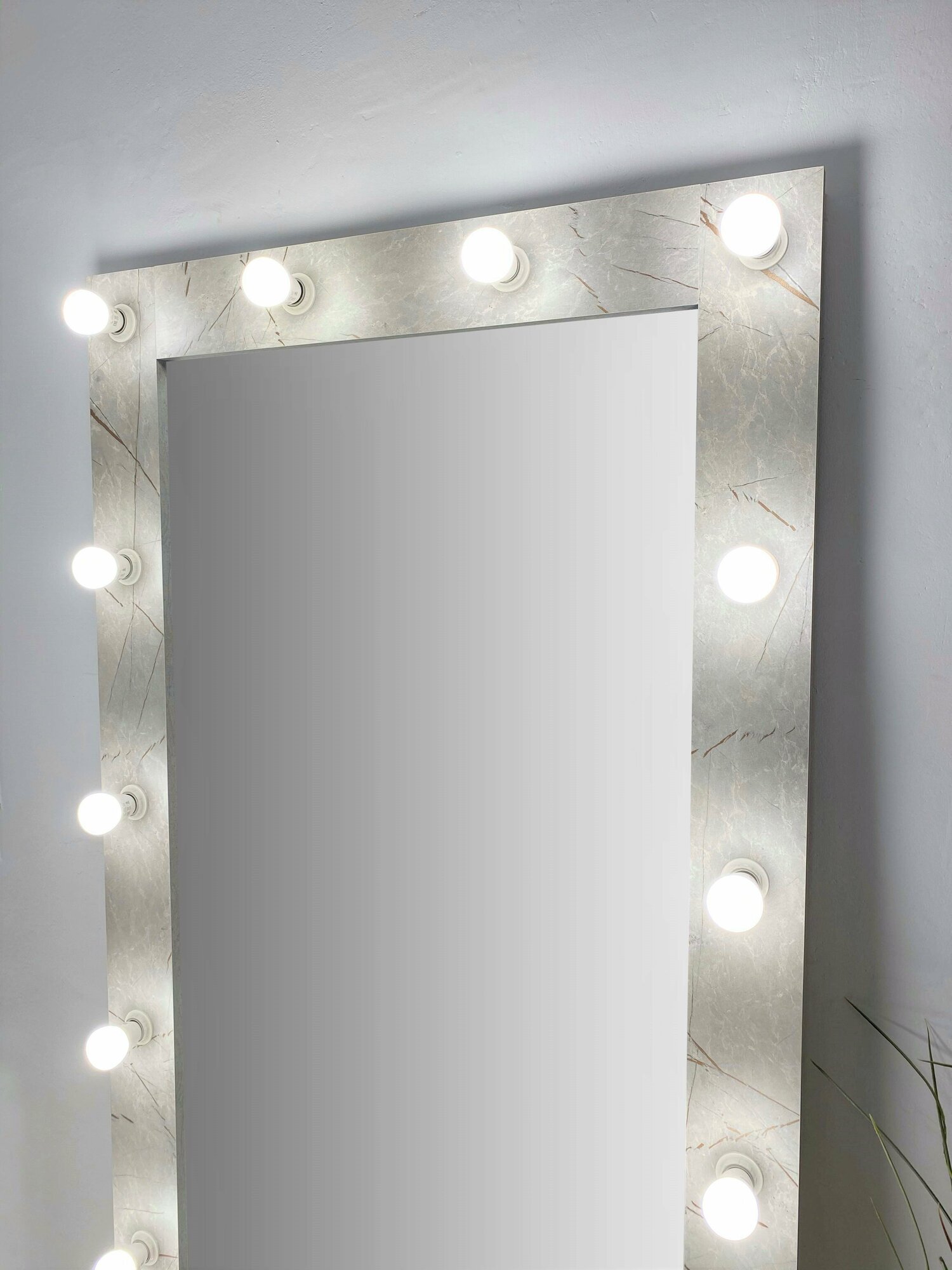 Гримерное зеркало BeautyUp 175/80 с лампочками, цвет "Герион"