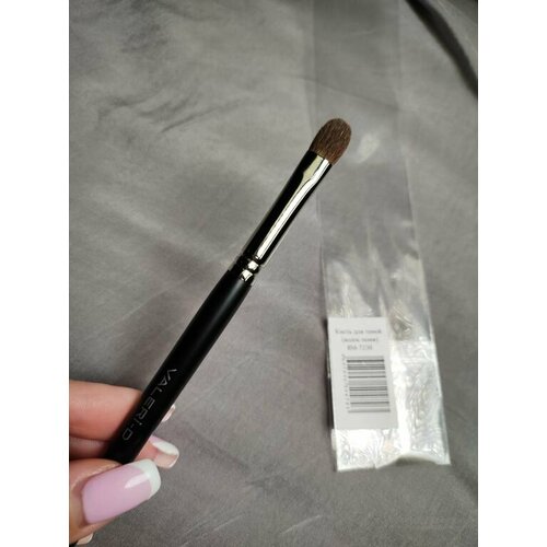 Valeri-D Кисть для теней (8М 7230; волос пони; лепесток) | Валери Д