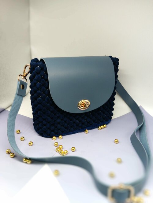 Сумка  кросс-боди  сумка от Lana Tugan, фактура рельефная, синий