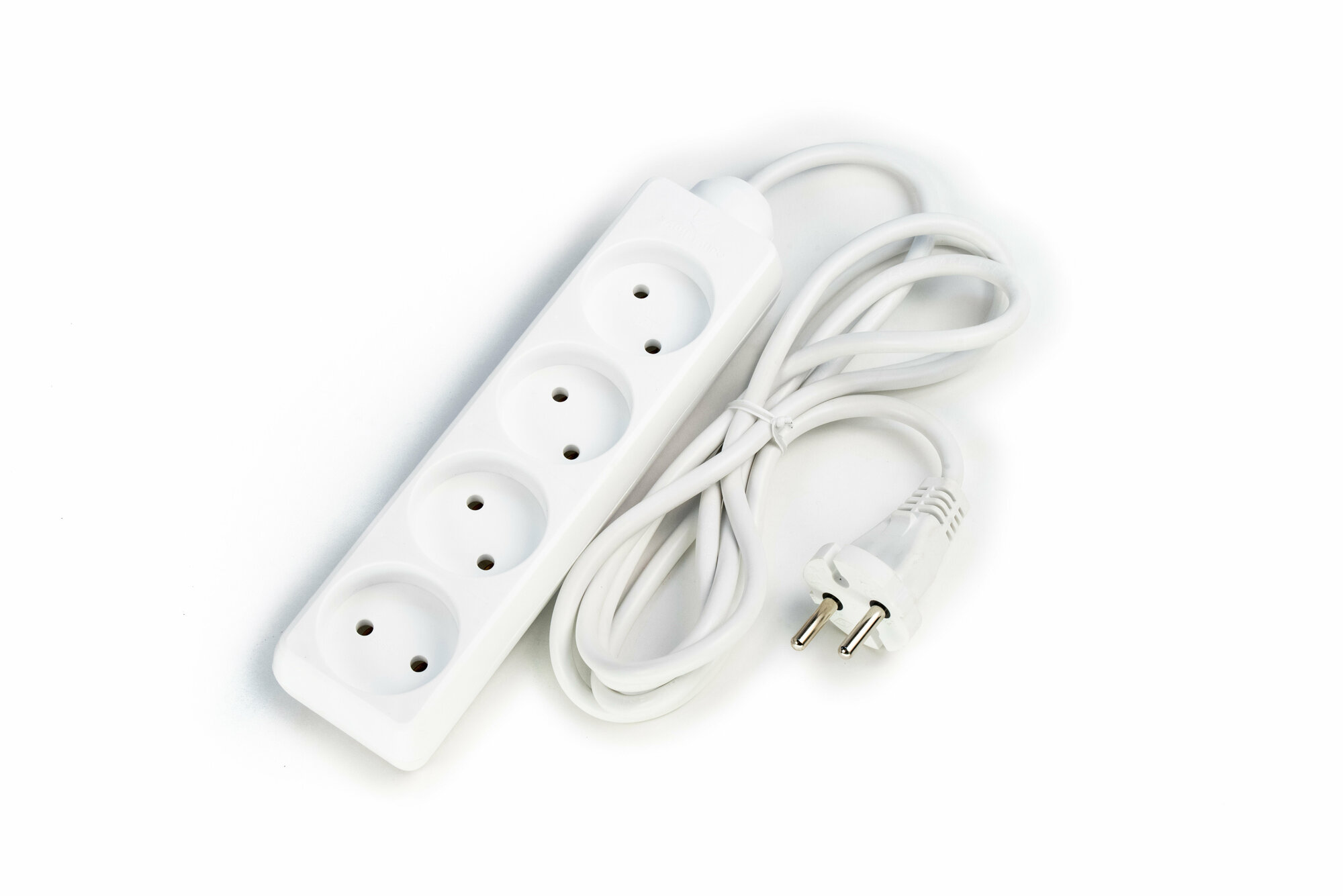 фото Удлинитель бытовой Защита Про 4 розетки без заземления 2х0.75 мм 1.8 м цвет белый