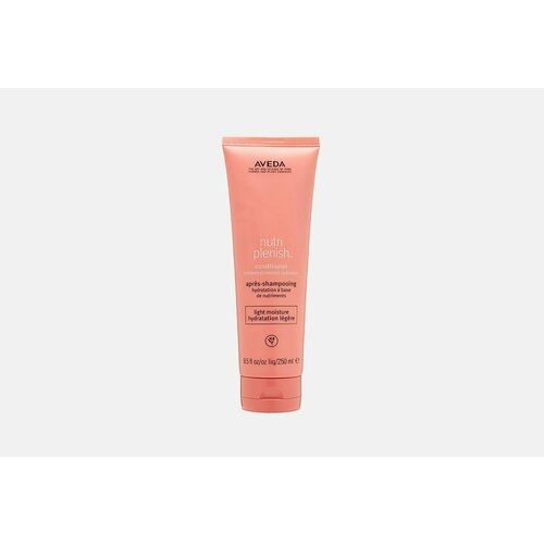 Кондиционер для легкого увлажнения nutriplenish conditioner nutrient-powered hydration - light moisture aveda шампунь для легкого увлажнения nutriplenish shampoo nutrient powered hydration light moisture 50 мл