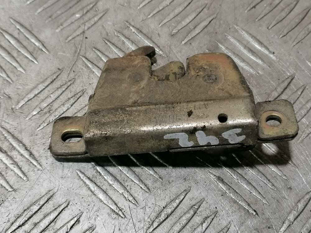 Замок багажника CHERY Amulet 2006-2012 A115606170
