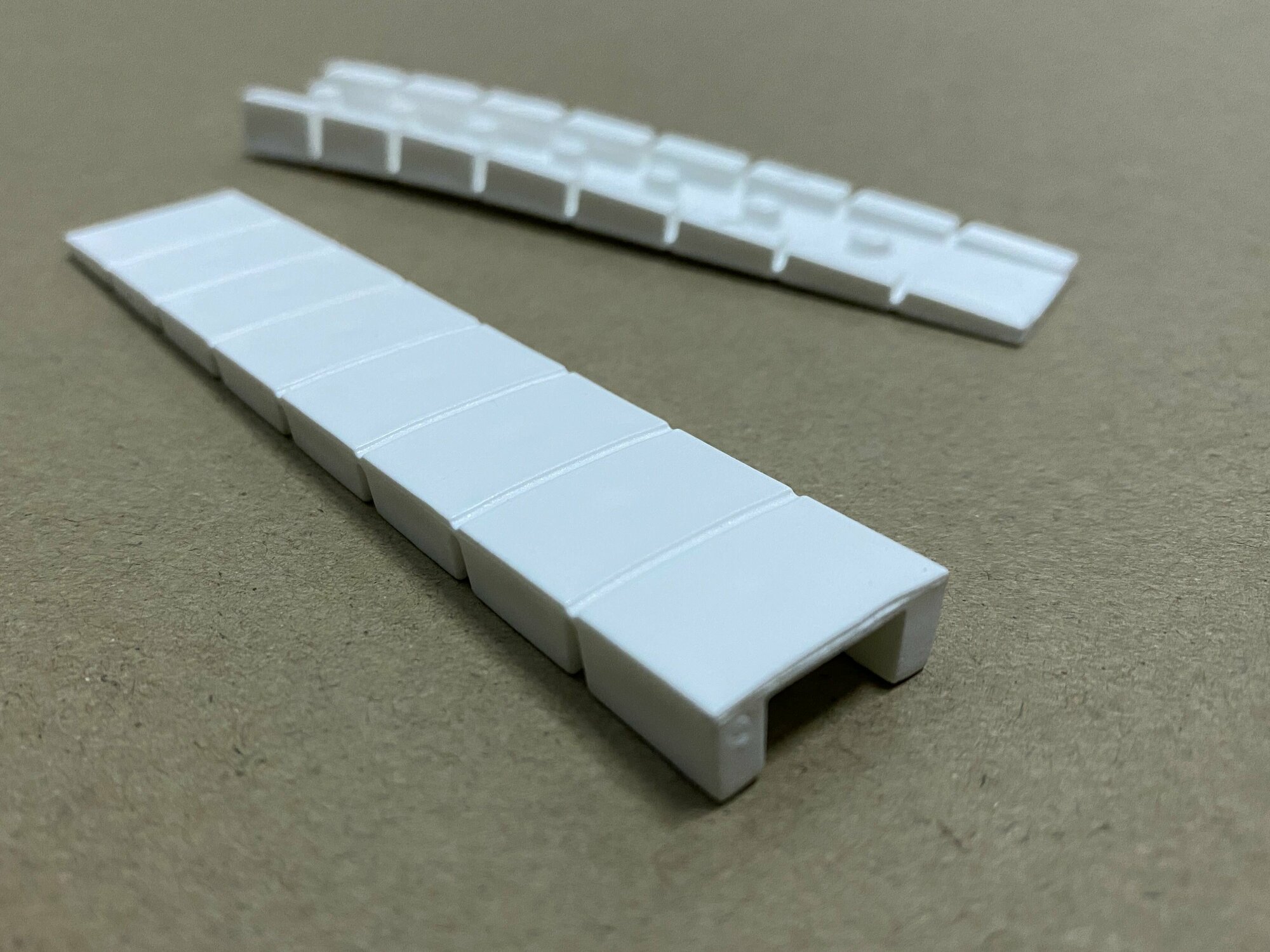 Фурнитура Для Мебели Клин мебельный для выравнивания (8шт), на 8 сегментов, Белый