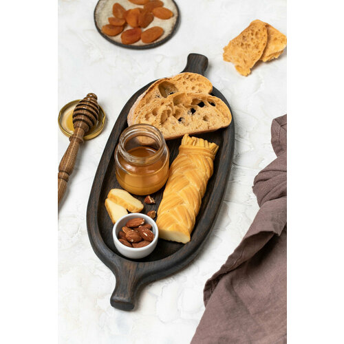 Деревянная тарелочка для хлеба, сыра и закусок 