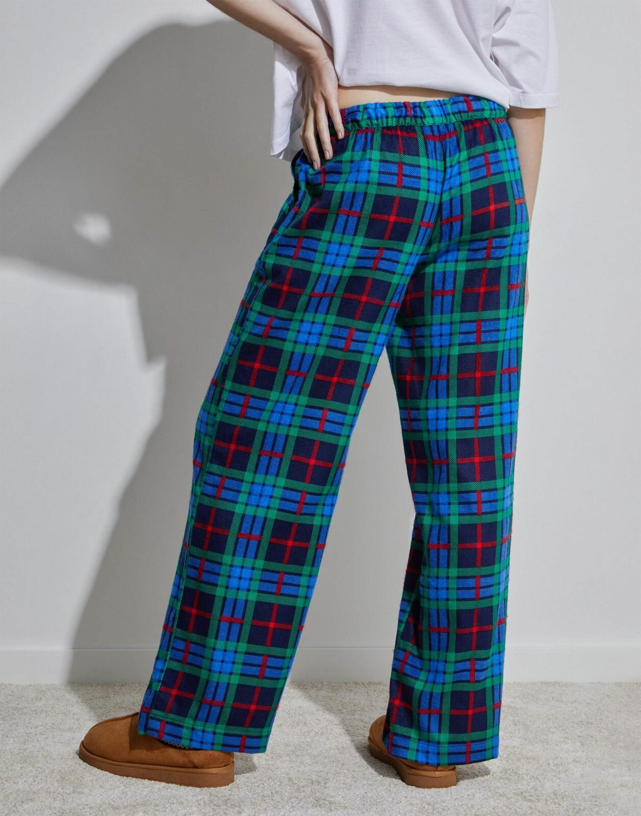 Пижамные брюки Gloria Jeans GSL001535 разноцветный женский XS/164 (40) - фотография № 3
