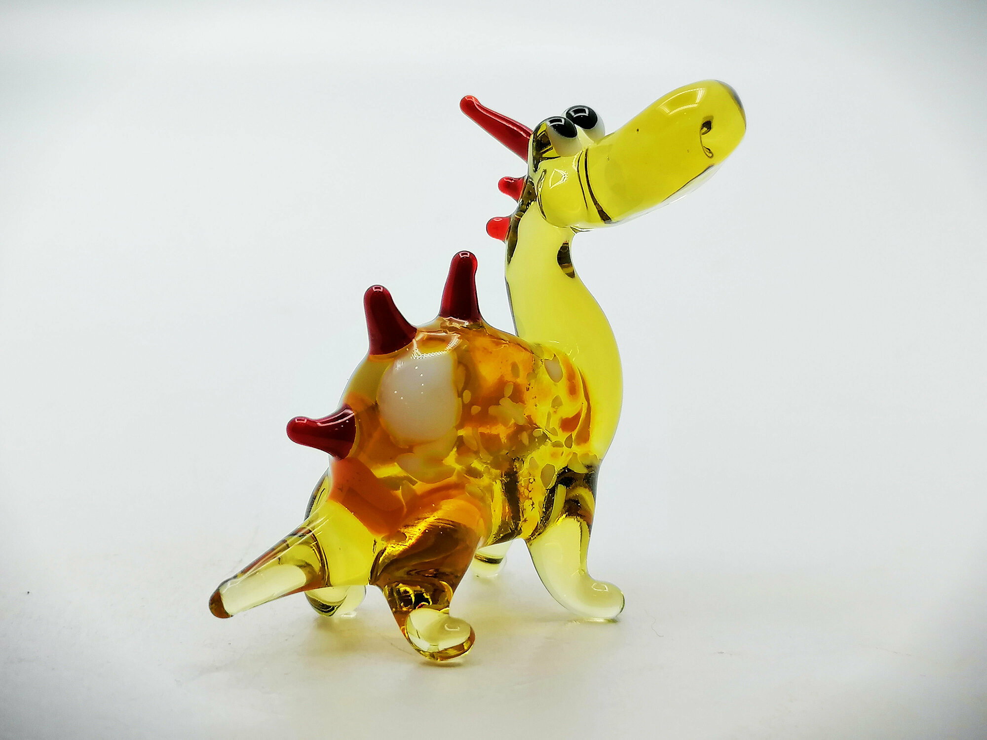 фото Фигурка из стекла "Дракон"