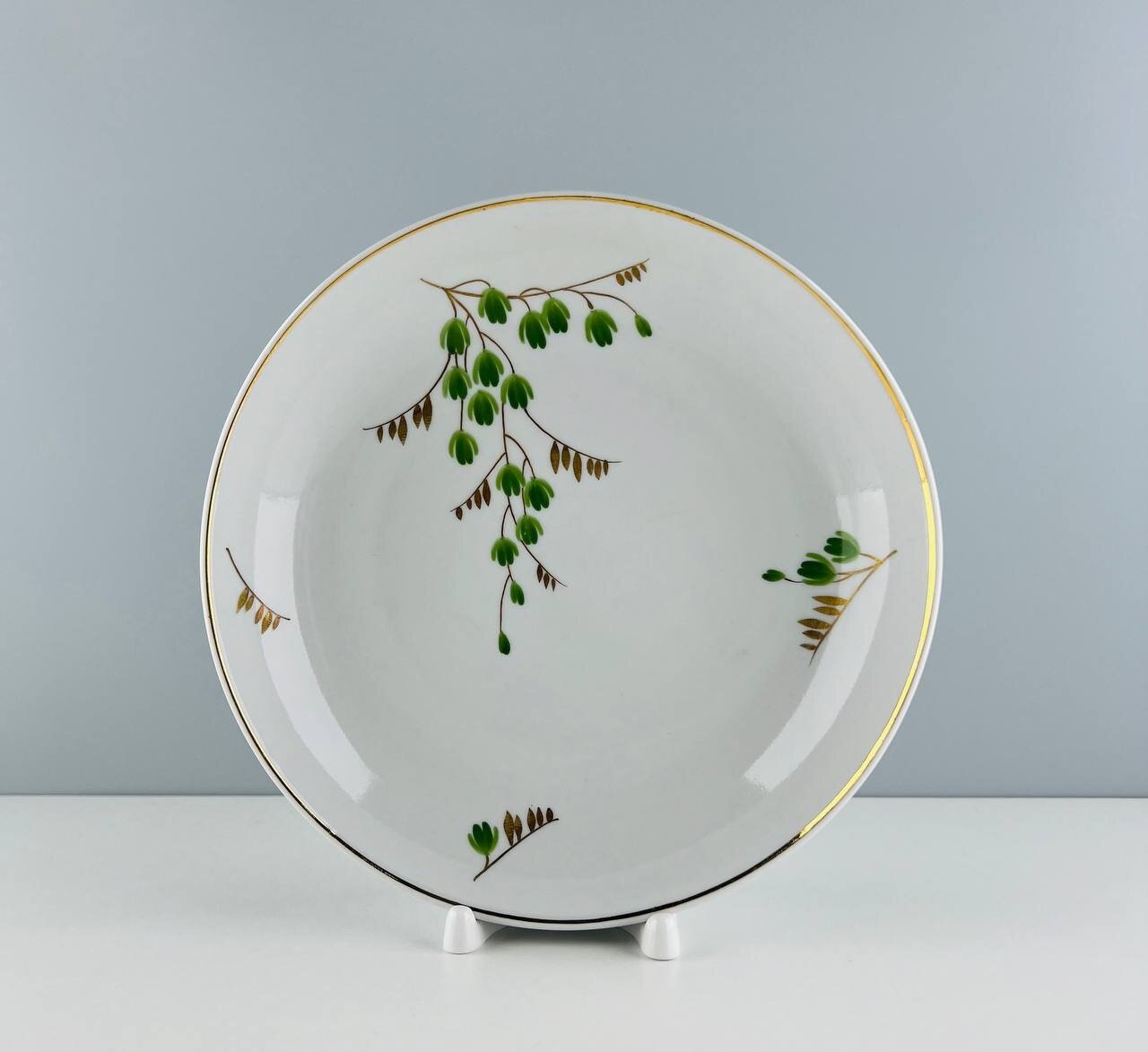 фото Винтажное блюдо сухарница "Зеленая ветка". Фарфор ЛФЗ. СССР, 1970-е.
