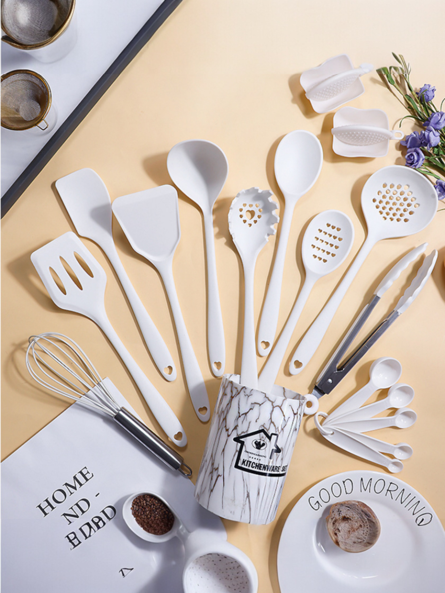 Набор кухонных принадлежностей, силиконовый, 18 предметов, ведро в комплекте