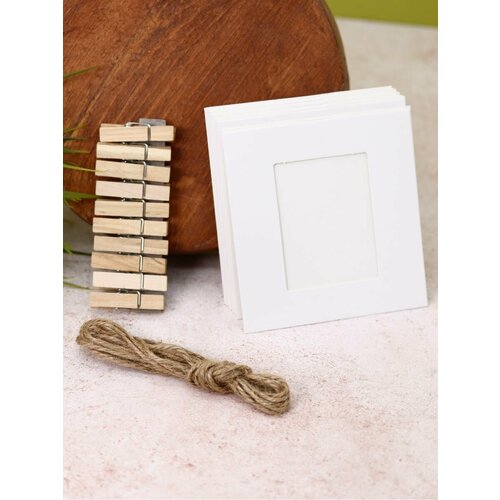 Бумажные фоторамки Classic white 9х9.5 см, набор 10 штук