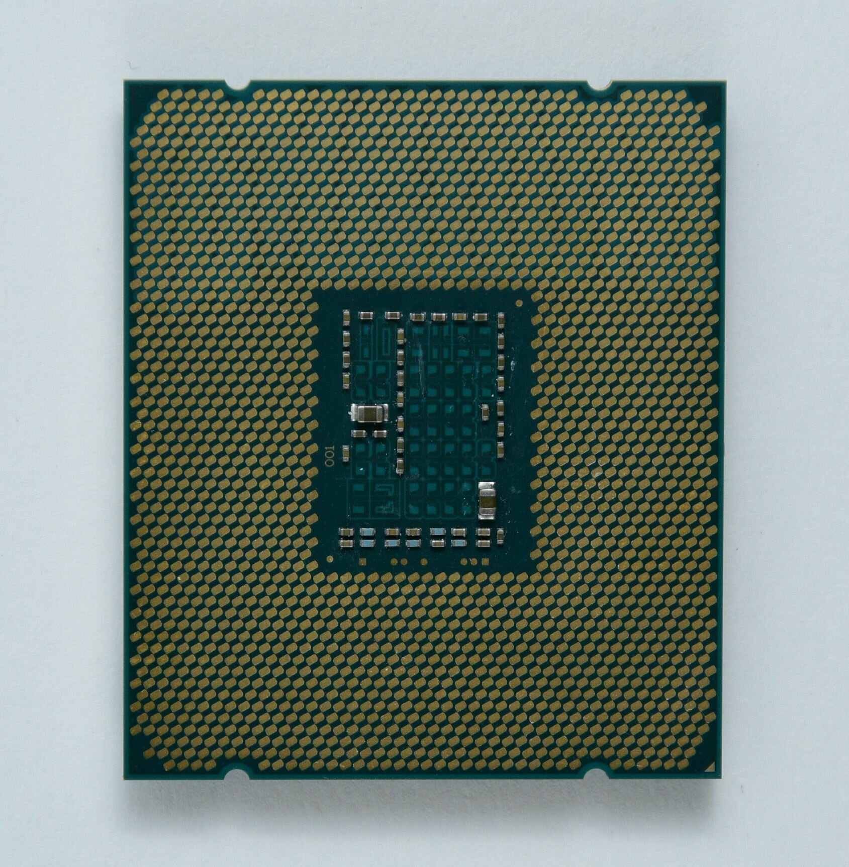 Процессор Intel Xeon E5-2680 v3 LGA2011-3 12 x 2500 МГц