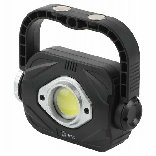 фото Эра б0052316 светодиодный фонарь pb-701 прожектор 3вт на батарейках 3хаа с ручкой на магните