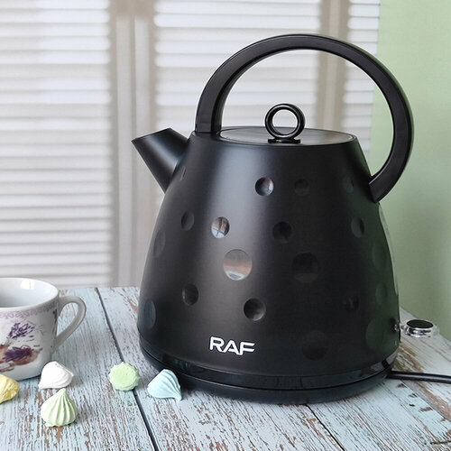 Чайник пластиковый 2 литра черный Raf 339200₽
