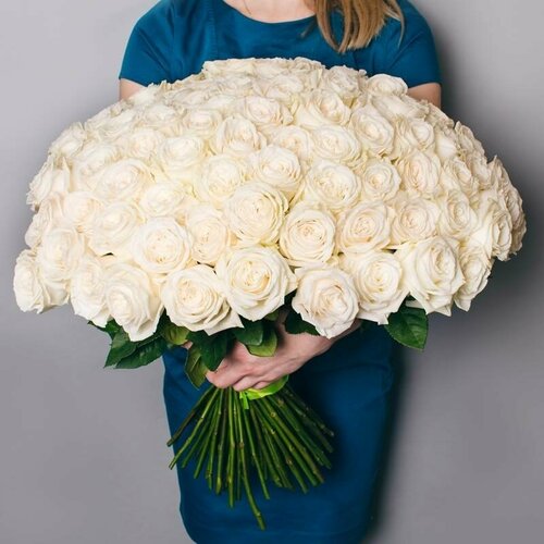 Букет 101 белая роза 60 см