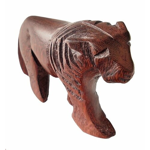 ЛЕВ из Африканского дерева ироко. Малави.