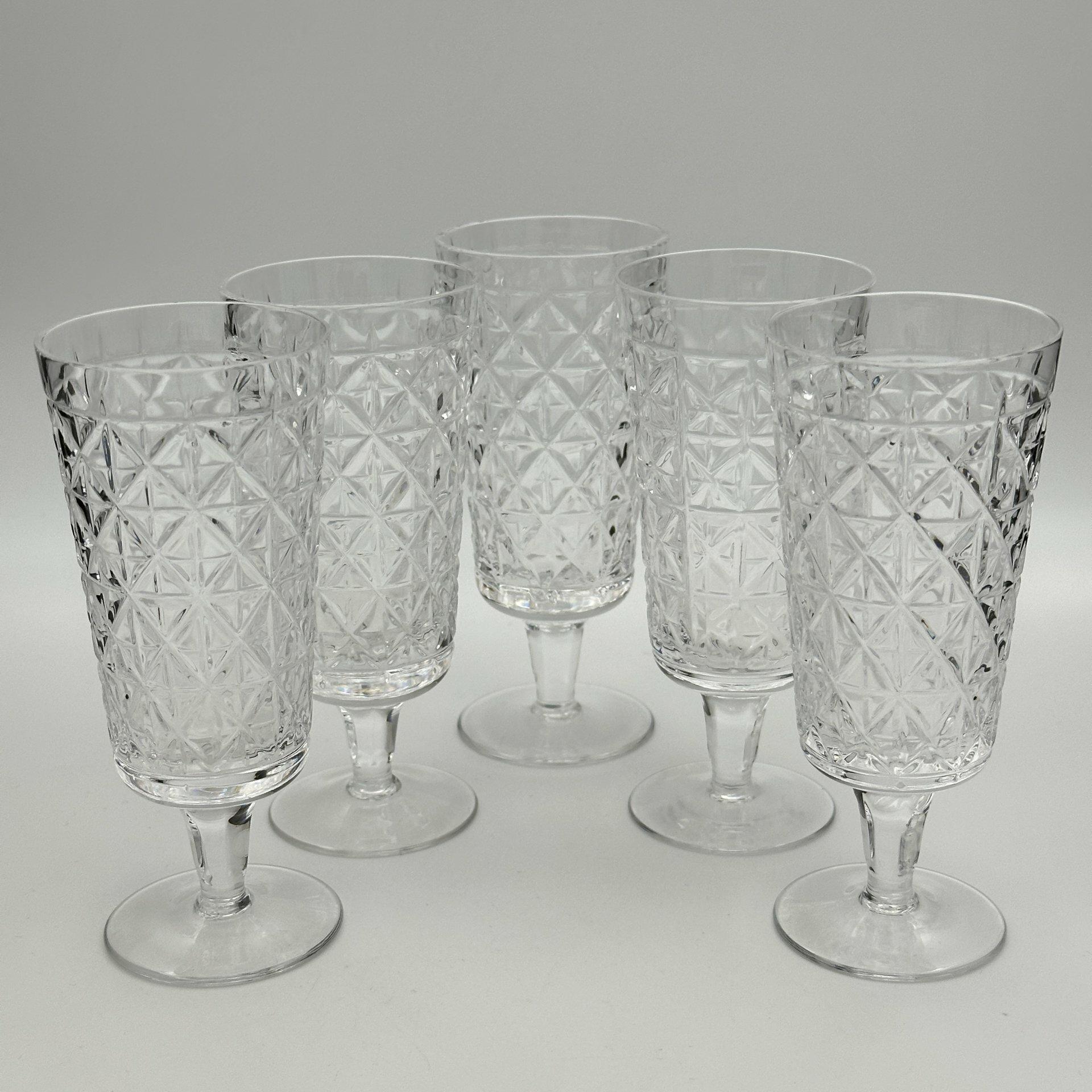 фото Набор фужеров, украшенных геометрическим декором, на 5 персон, хрусталь, СССР
