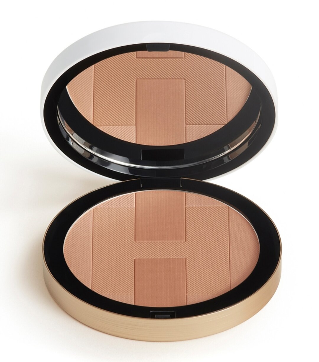 Hermes Минеральная пудра Plein Air H Trio, оттенок Sahara