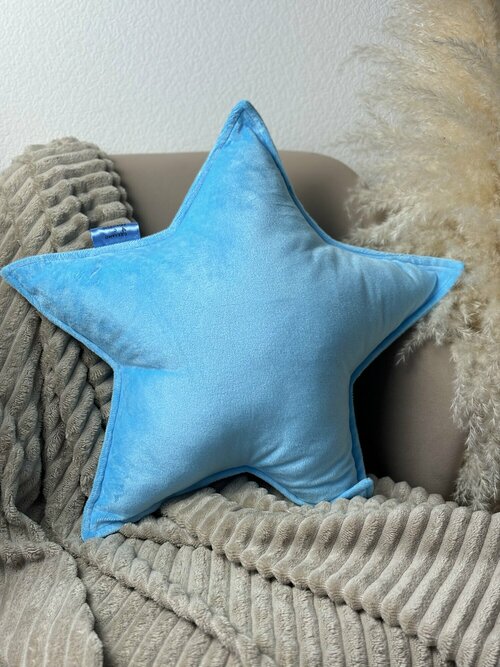 Подушка плюшевая Звезда, голубая