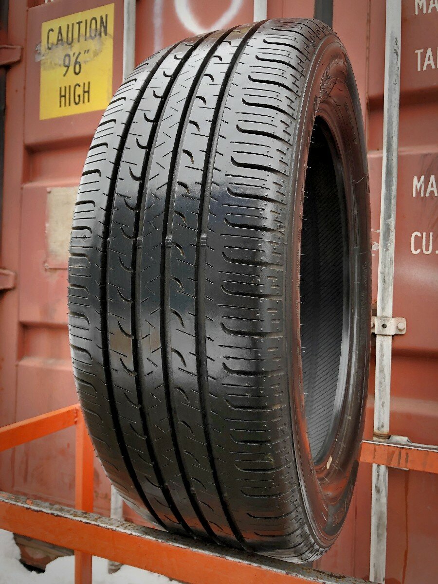 Автошина Б/У 225/55 R19 Goodyear EfficientGrip SUV 4x4