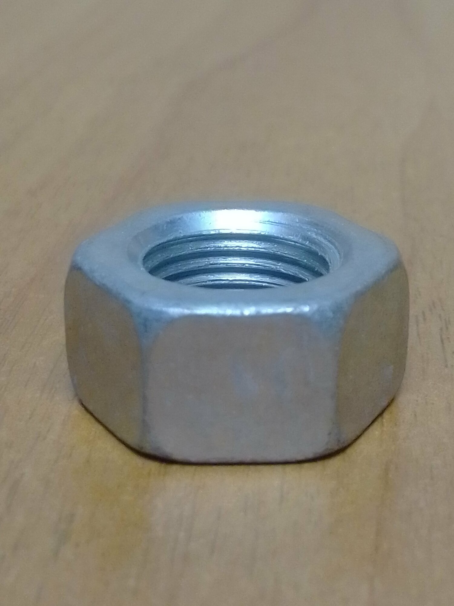 фото 00001-0021641-119. Гайка М16х1,5 многоцелевая для автомобилей ГАЗ, ЗИЛ, МАЗ, КАМАЗ, УАЗ и др. Белзан.