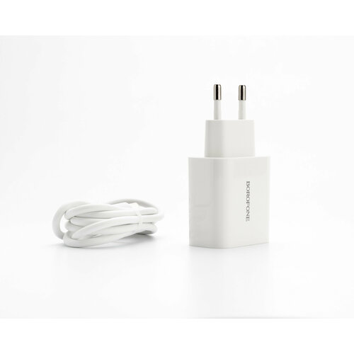 Быстрая зарядка Borofone BA57A для iPhone iPad и др устройств с кабелем Lightning 20W белая 899₽
