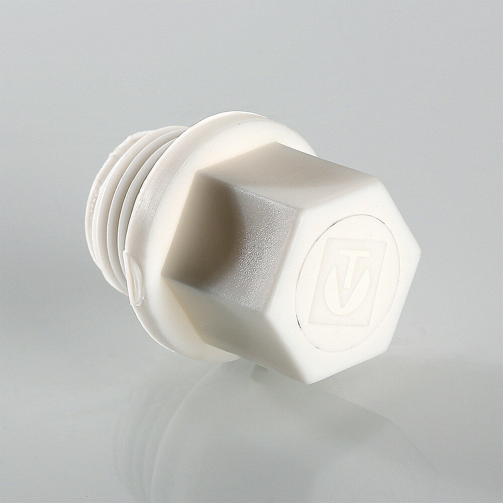 фото Пробка полипропиленовая С резьбой 3/4"