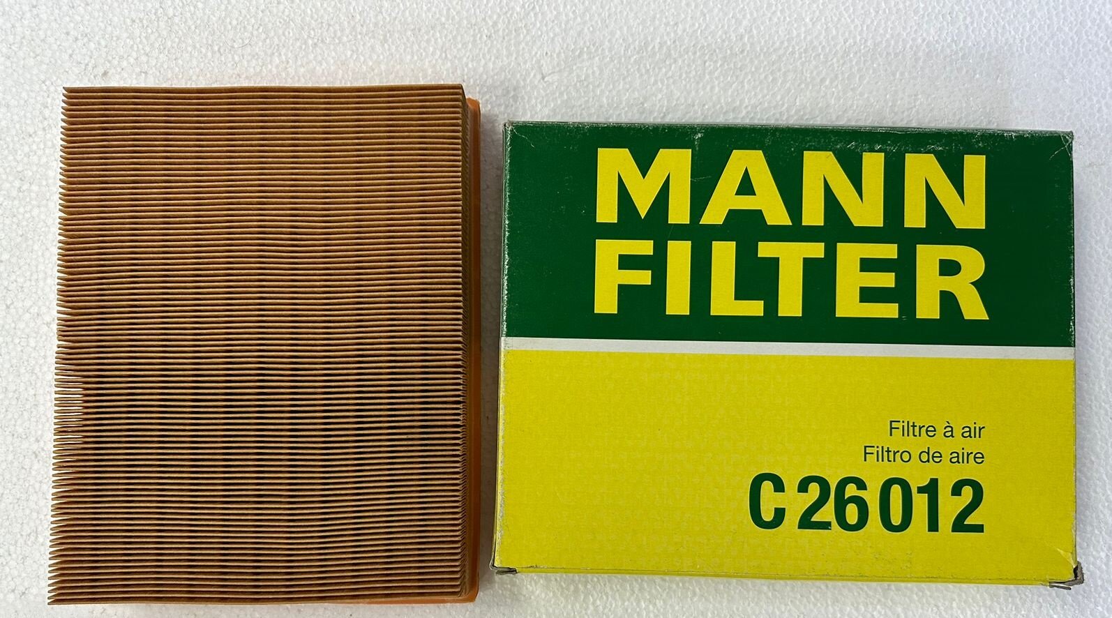 Фильтр воздушный MANN-FILTER C 26 012