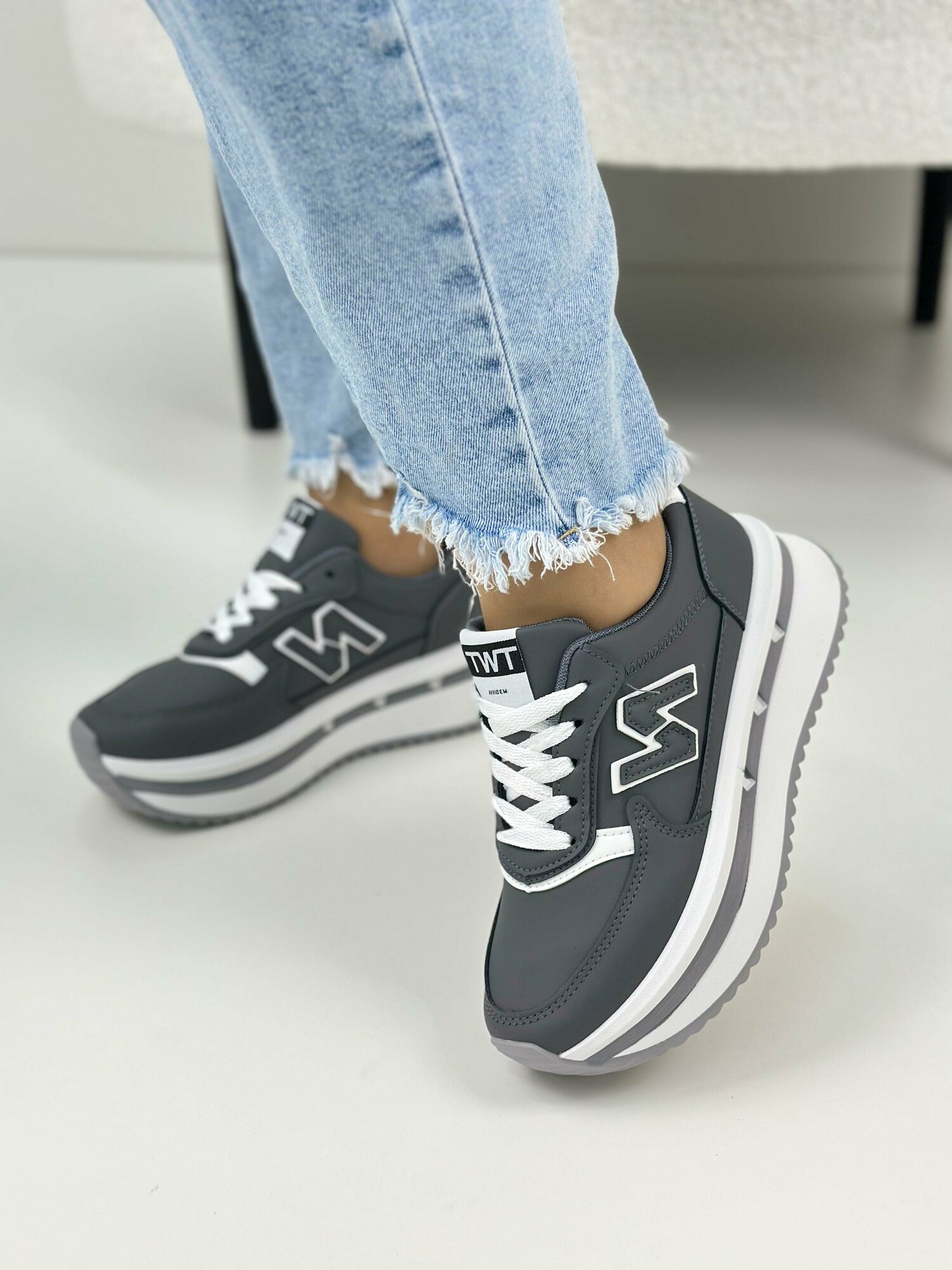 фото Кроссовки N, для двушек и женщин VD SHOP, размер 40