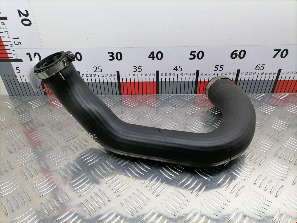 Патрубок интеркулера Audi A6 C5 059145731M арт. 1954140