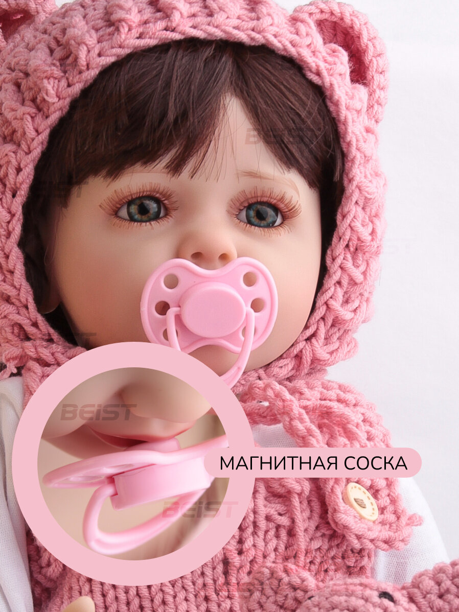 Реалистичная силиконовая кукла девочка Reborn, 55см, вязанный комбинезон, брюнетка — фото 1
