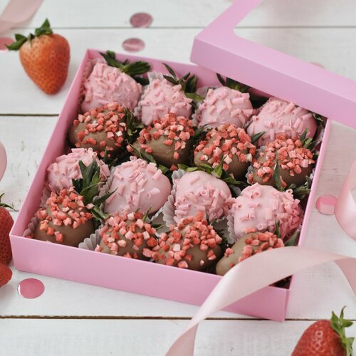 Набор клубники в шоколаде 