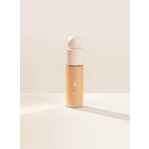 Rare Beauty Тональный крем Liquid Touch Weightless Foundation, 28 мл. 210N