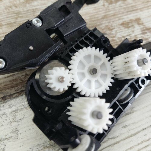 Шестерня отрезного механизма плоттера HP DesignJet T830 500₽