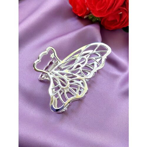 Заколка краб для волос Серебряная бабочка металлическая аксессуар для прически 420₽