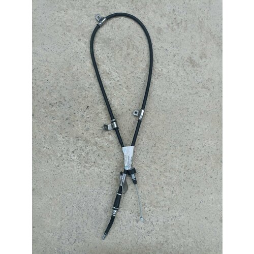 Трос стояночного тормоза левый JAC S5 рестайлинг 2018 20 16V 6MT внедорожник турбо 3508300U1510 1800₽