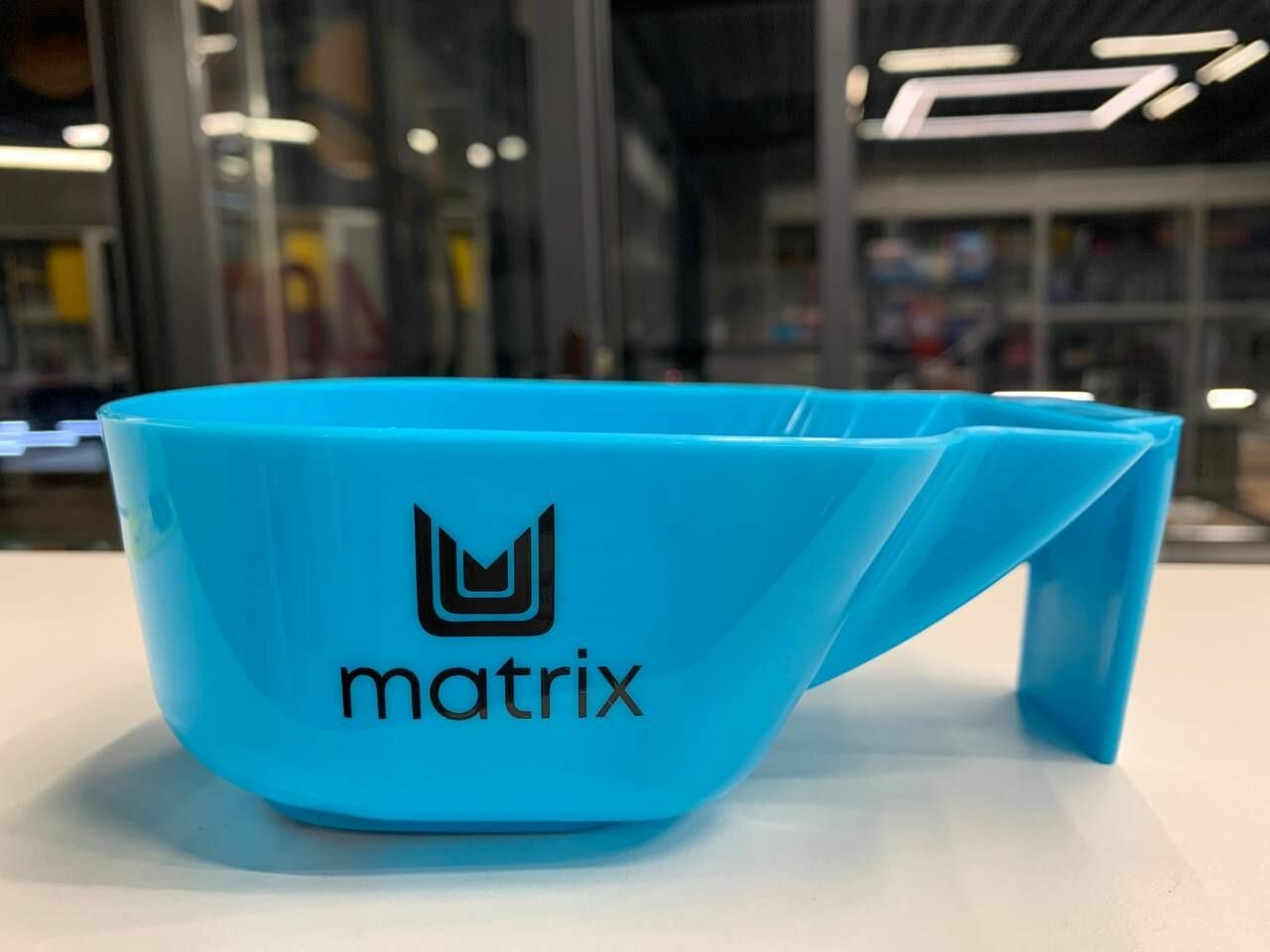 фото Matrix Миска для окрашивания, синяя, объем 350мл