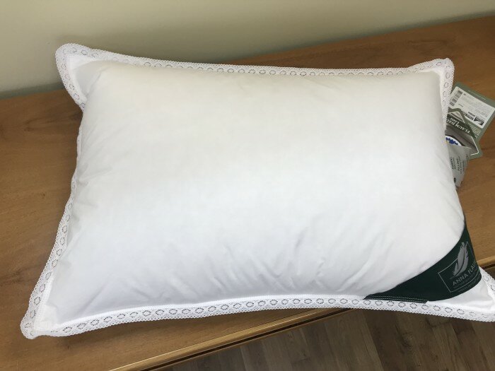 Подушка мягкая Weiss 40x60 см