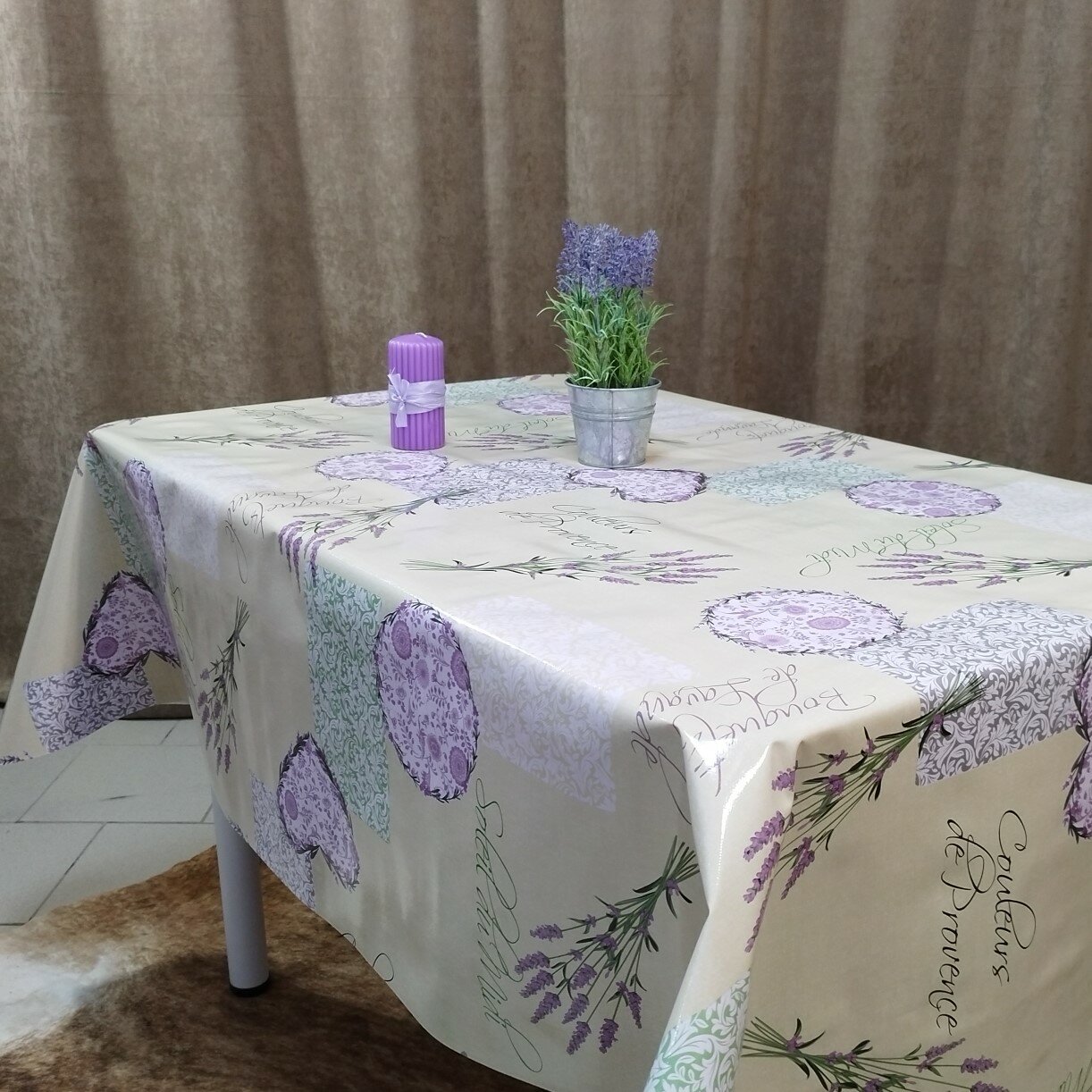 фото Клеенка "GUVENC-SHINE" на нетканевой основе