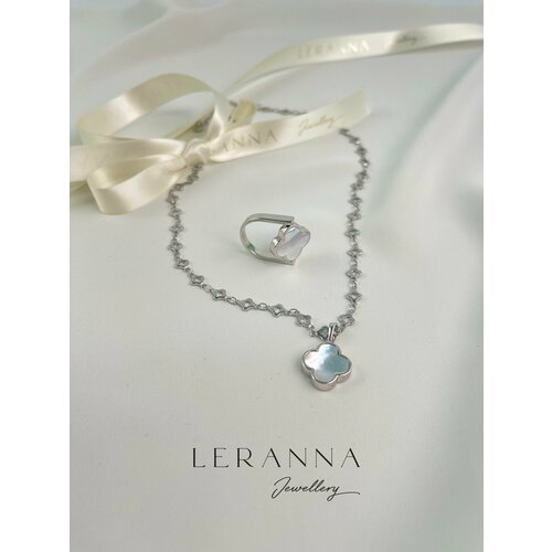 Комплект бижутерии LERANNA Двухсторонний комплект украшений кулон на цепочке и кольцо: подвеска, кольцо, перламутр, керамика, размер кольца 17, размер колье/цепочки 45 см, серебряный, черный