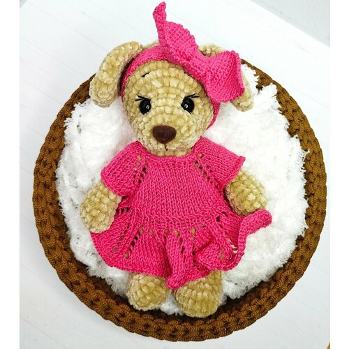 Собачка модница, интерьерная вязаная игрушка, 20 см