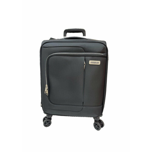 Чемодан American Tourister 09001, 38 л, размер S, черный