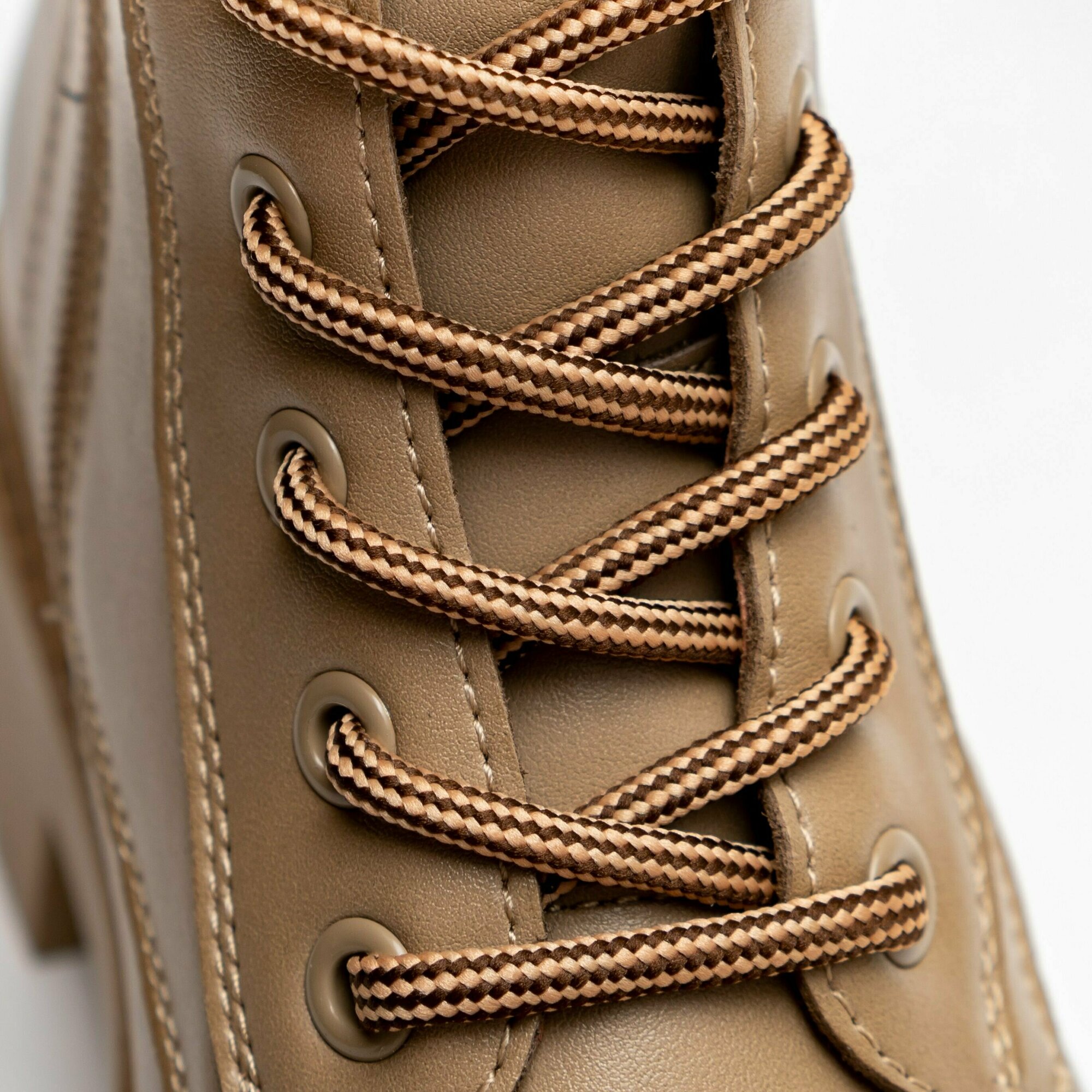 Шнурки для обуви круглые коричневые двухцветные 130 см