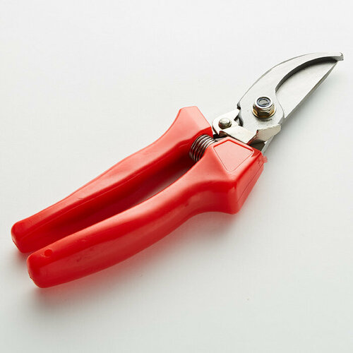 ИР-3011 Секатор универсальный с фиксатором 