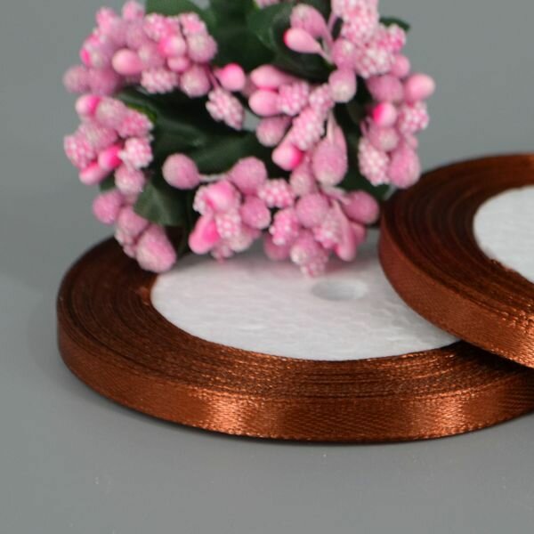 Лента атласная 06см х 22м 