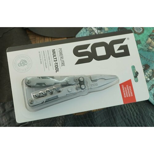 Мультитул SOG Powerlitre pl1001