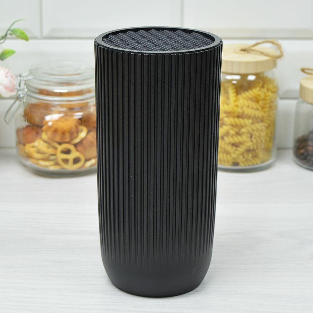 Подставка для ножей пластиковая d-11.5см h-23см черная