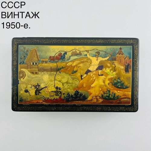 Винтажная лаковая шкатулка 