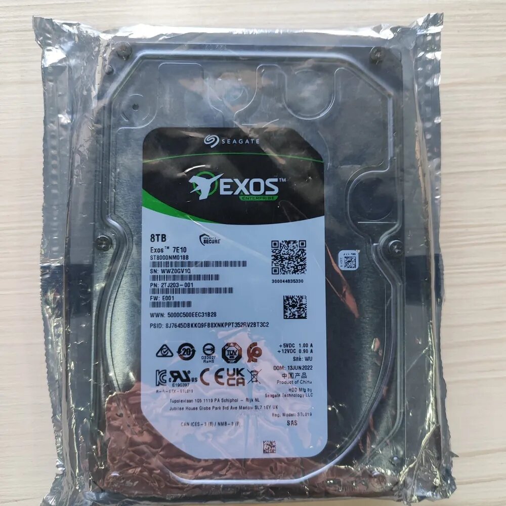 Seagate 8TB жесткий диск HDD Server Exos 7E10 (ST8000NM018B) {SAS 12Gb s 7200 rpm 256mb buffer 3.5"}