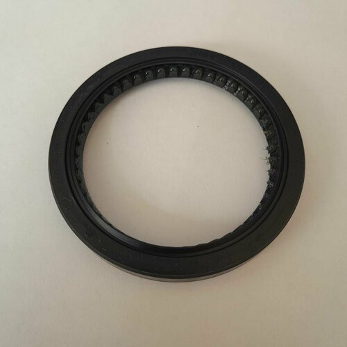 Сальник коленчатого вала передний NDK 1513003106 Nissan двигатель SR18 SR20 KA24E OEM 13510-53J00 516₽