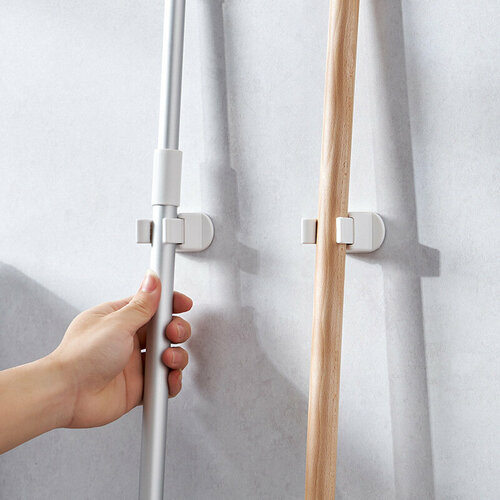 Держатель для швабры самоклеящийся