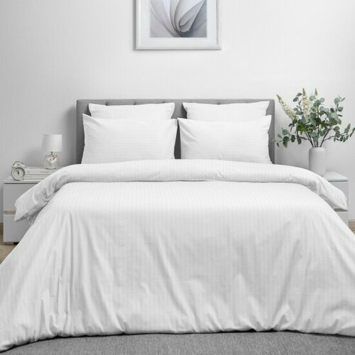 Полутораспальный комплект постельного белья Волшебная Ночь Warm white с наволочками 70х70
